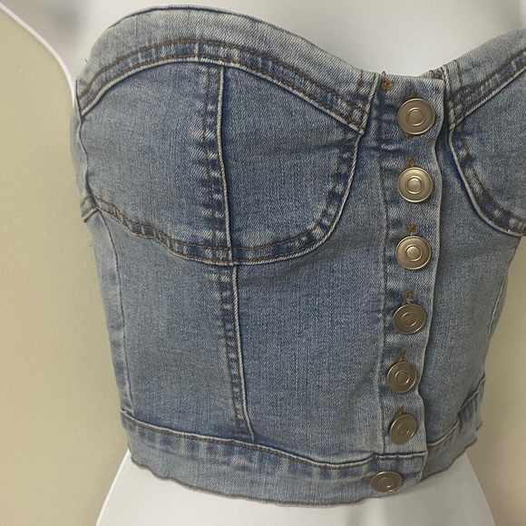 VINTAGE DENIM BUSTIER WITH BUTTON FRONT AND SHEERING IN BACK TO LOOK SNATCHED IN - Picture 2 of 12